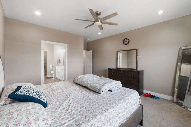 4923 Cohen Ct, Cedar Falls, IA 50613