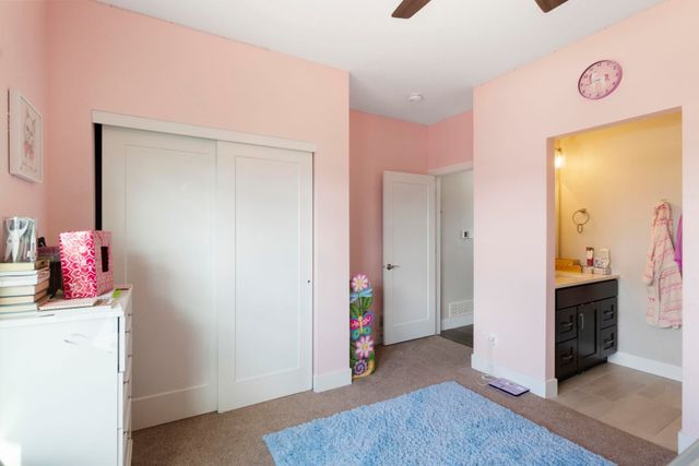 4923 Cohen Ct, Cedar Falls, IA 50613