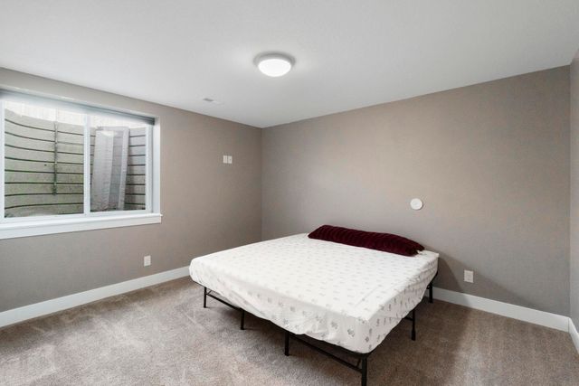 4923 Cohen Ct, Cedar Falls, IA 50613