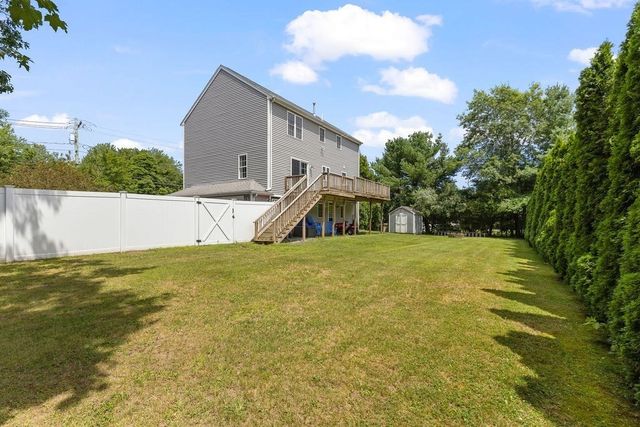 413 Huttleston Ave, Fairhaven, MA 02719