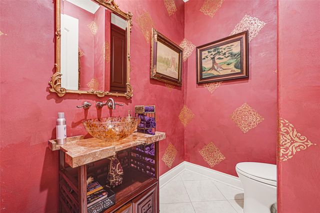 3 Waterford Pointe Circle, Sugar Land, TX 77479