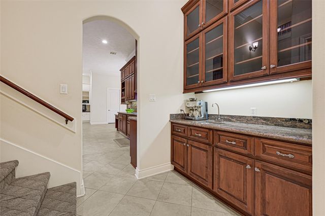 3 Waterford Pointe Circle, Sugar Land, TX 77479