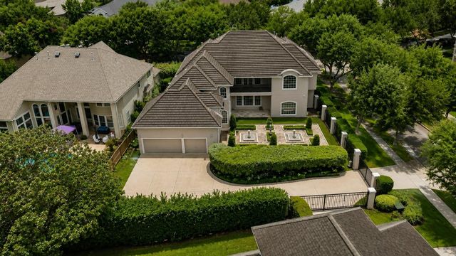 3 Waterford Pointe Circle, Sugar Land, TX 77479