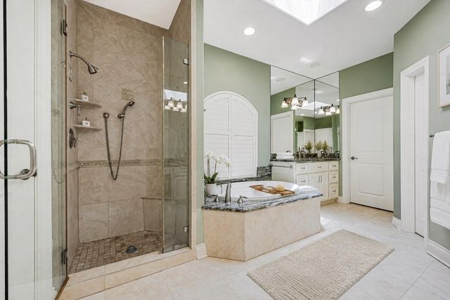 3 Waterford Pointe Circle, Sugar Land, TX 77479