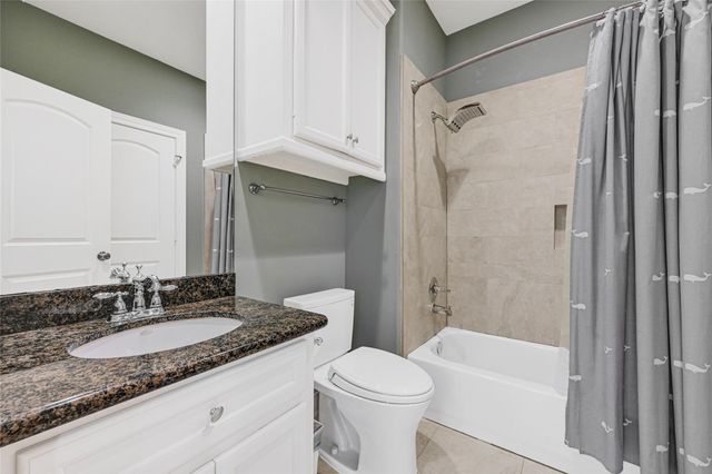 3 Waterford Pointe Circle, Sugar Land, TX 77479