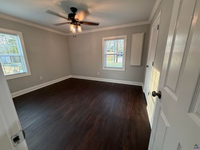 106 Crestwood Road, Centerville, GA 31028