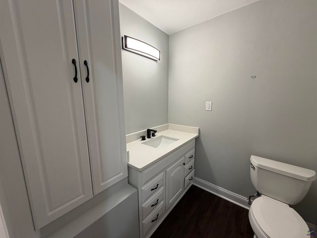 106 Crestwood Road, Centerville, GA 31028