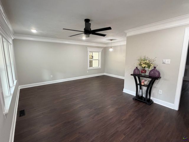 106 Crestwood Road, Centerville, GA 31028