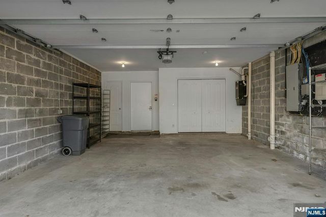 69-1 Myrtle Avenue, Edgewater, NJ 07020