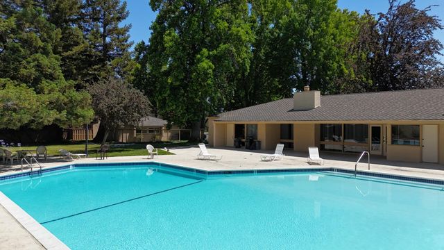 125 Connemara Way 98, Sunnyvale, CA 94087