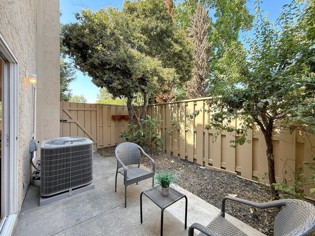 125 Connemara Way 98, Sunnyvale, CA 94087