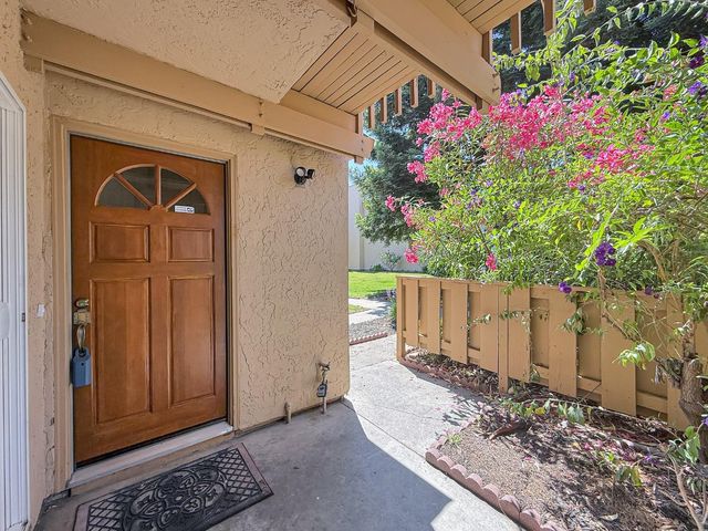 125 Connemara Way 98, Sunnyvale, CA 94087