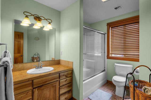 63222 Brad Street, Bend, OR 97701