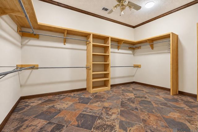 6615 Oak Cluster Dr, Greenwell Springs, LA 70739