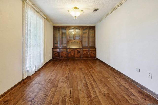 6615 Oak Cluster Dr, Greenwell Springs, LA 70739