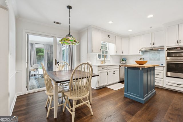 870 Hickory Oak Hollow, Roswell, GA 30075