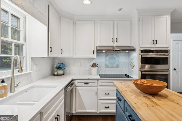 870 Hickory Oak Hollow, Roswell, GA 30075