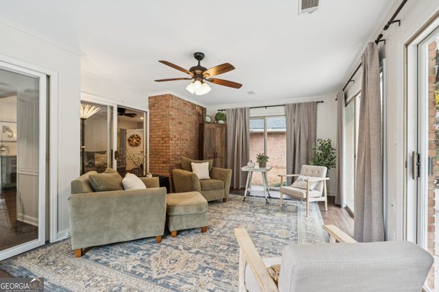 870 Hickory Oak Hollow, Roswell, GA 30075