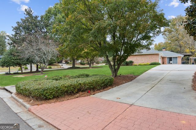 870 Hickory Oak Hollow, Roswell, GA 30075