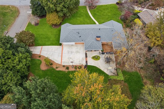 870 Hickory Oak Hollow, Roswell, GA 30075