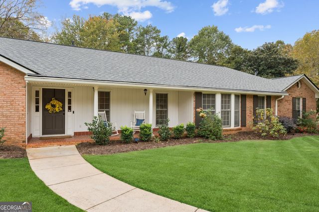 870 Hickory Oak Hollow, Roswell, GA 30075