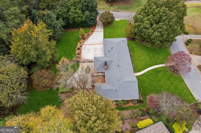 870 Hickory Oak Hollow, Roswell, GA 30075