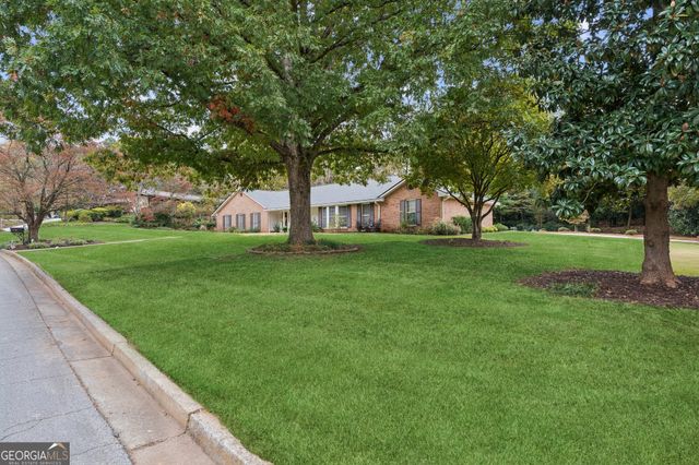 870 Hickory Oak Hollow, Roswell, GA 30075