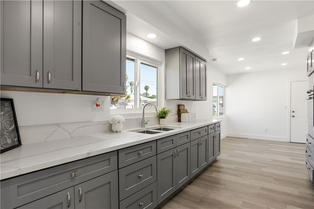 1258 W 121st, Los Angeles, CA 90044