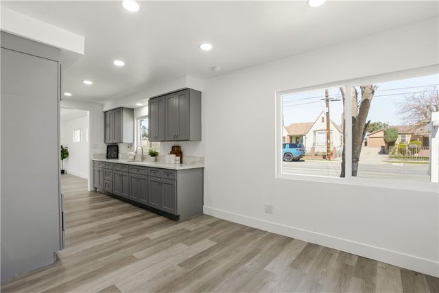 1258 W 121st, Los Angeles, CA 90044