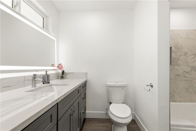 1258 W 121st, Los Angeles, CA 90044