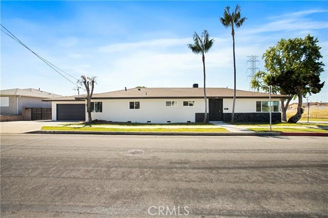 1258 W 121st, Los Angeles, CA 90044