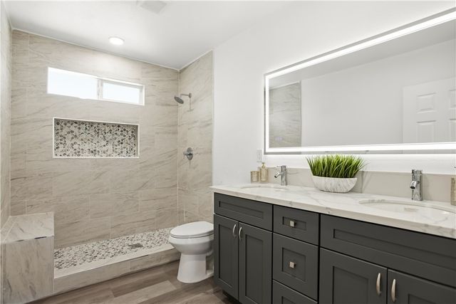 1258 W 121st, Los Angeles, CA 90044