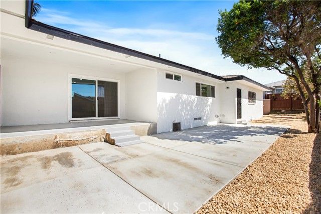 1258 W 121st, Los Angeles, CA 90044