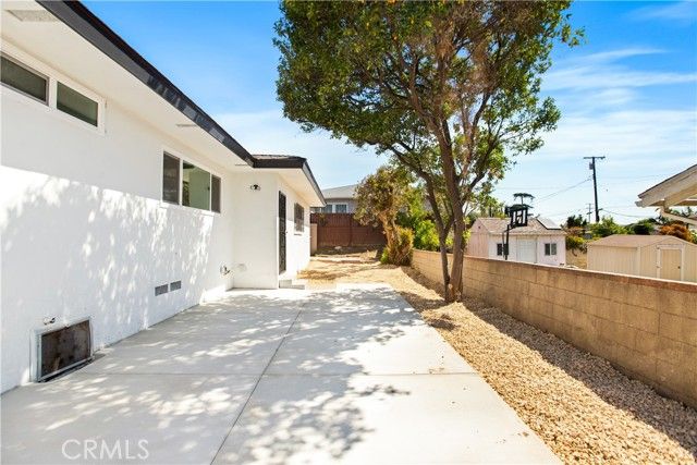 1258 W 121st, Los Angeles, CA 90044
