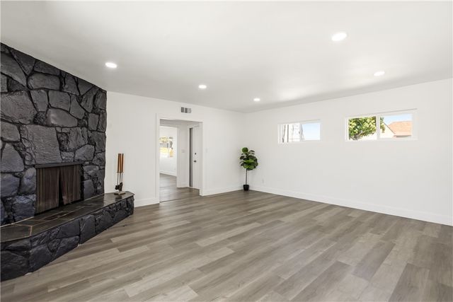 1258 W 121st, Los Angeles, CA 90044