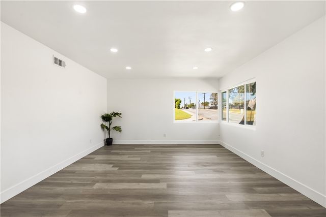 1258 W 121st, Los Angeles, CA 90044