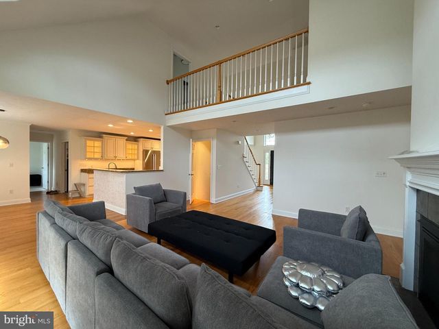 248 IVY HILL DR, State College, PA 16801