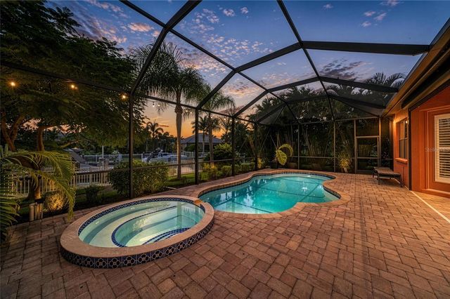 545 MAST DRIVE, Bradenton, FL 34208