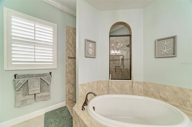545 MAST DRIVE, Bradenton, FL 34208