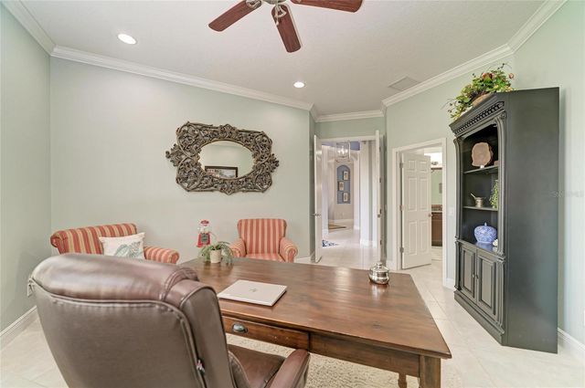 545 MAST DRIVE, Bradenton, FL 34208