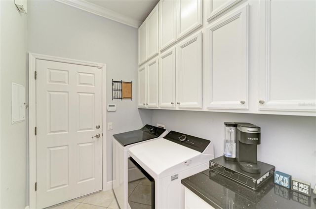 545 MAST DRIVE, Bradenton, FL 34208