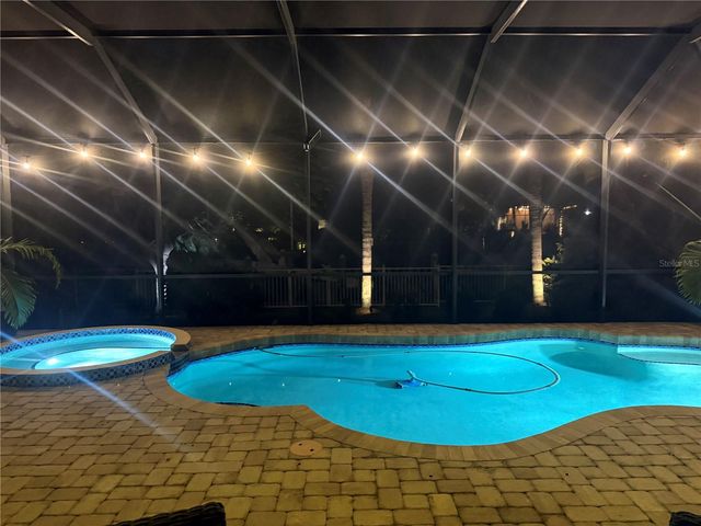 545 MAST DRIVE, Bradenton, FL 34208