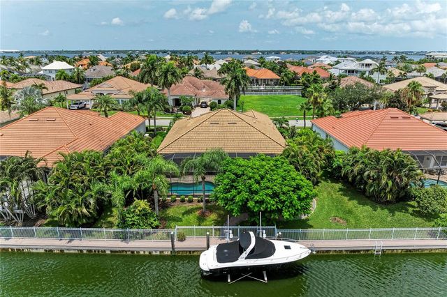 545 MAST DRIVE, Bradenton, FL 34208