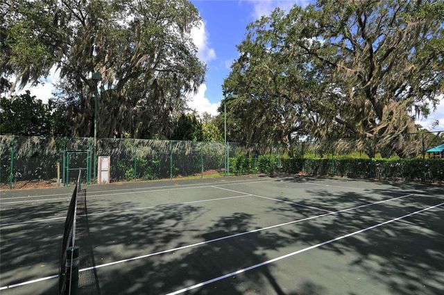 545 MAST DRIVE, Bradenton, FL 34208