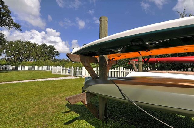 545 MAST DRIVE, Bradenton, FL 34208