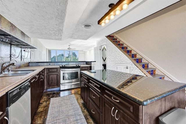 1401 S Federal Hwy 216, Boca Raton, FL 33432