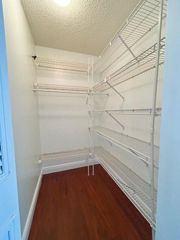 433 Pine Glen Lane C2, Greenacres, FL 33463