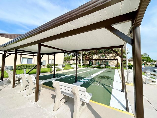433 Pine Glen Lane C2, Greenacres, FL 33463