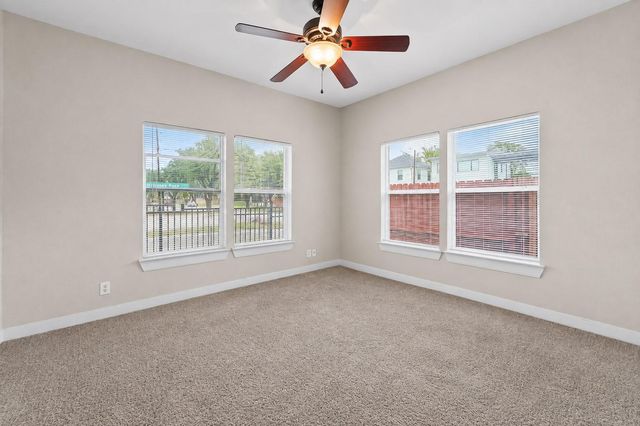 747 E 7th Street, Houston, TX 77007