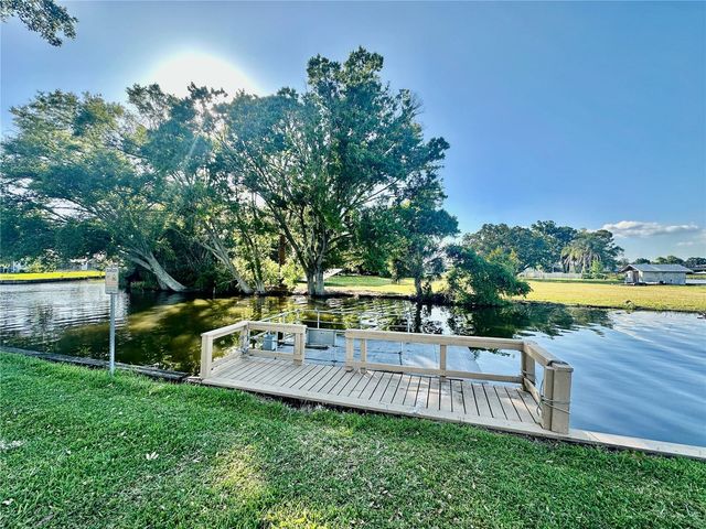 114 JANA CIRCLE, Auburndale, FL 33823